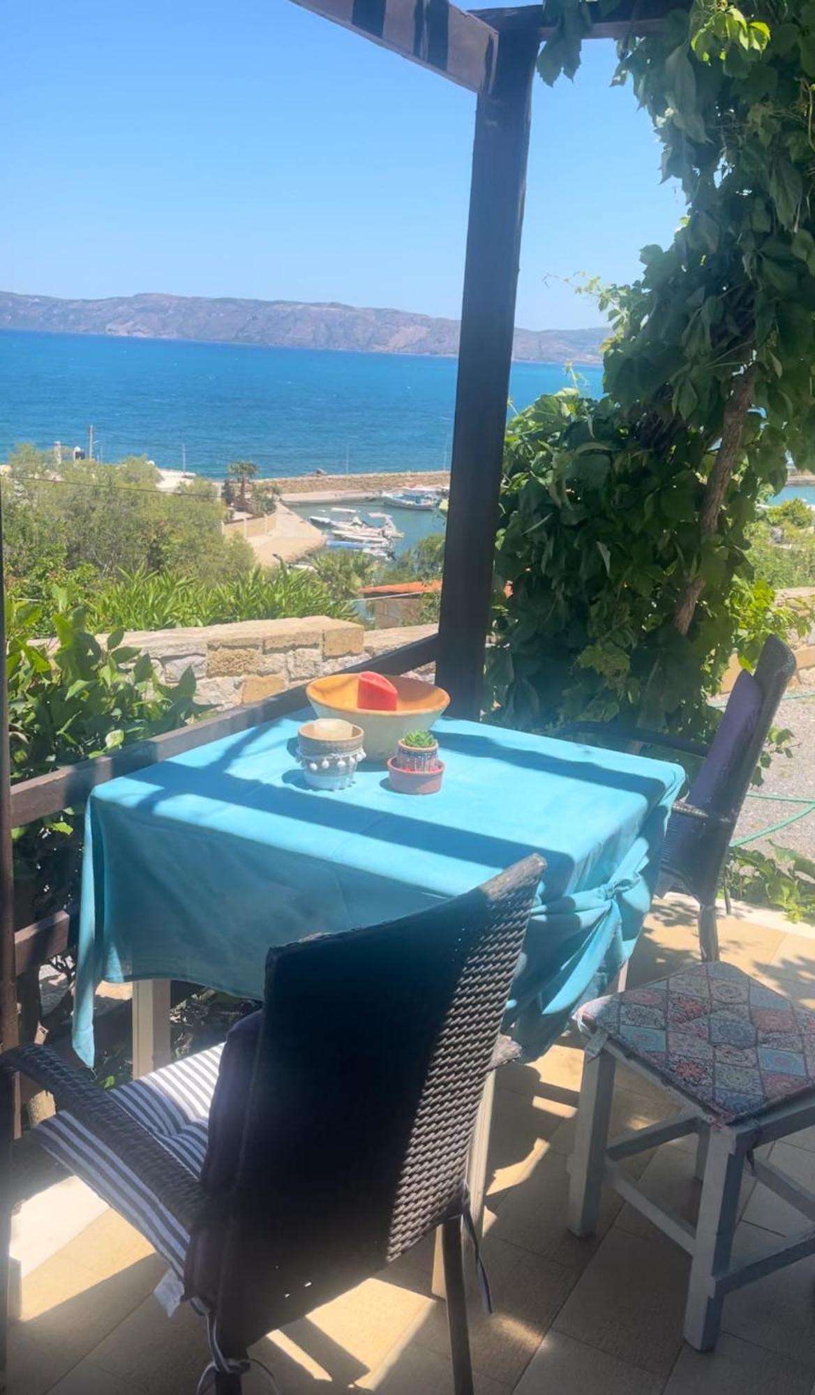 Vista Del Mar * Kíssamos